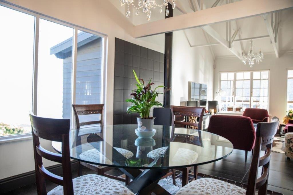 Mettahouse Villa *